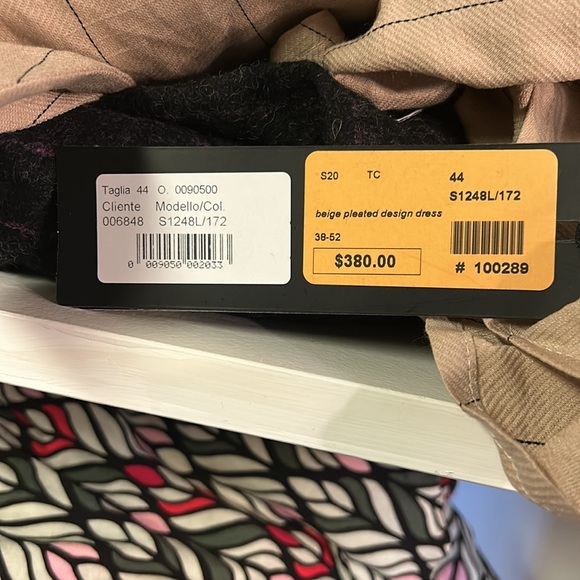 Beige Women’s Medi Dress Pleated Design made in Italy - Picture 13 of 16